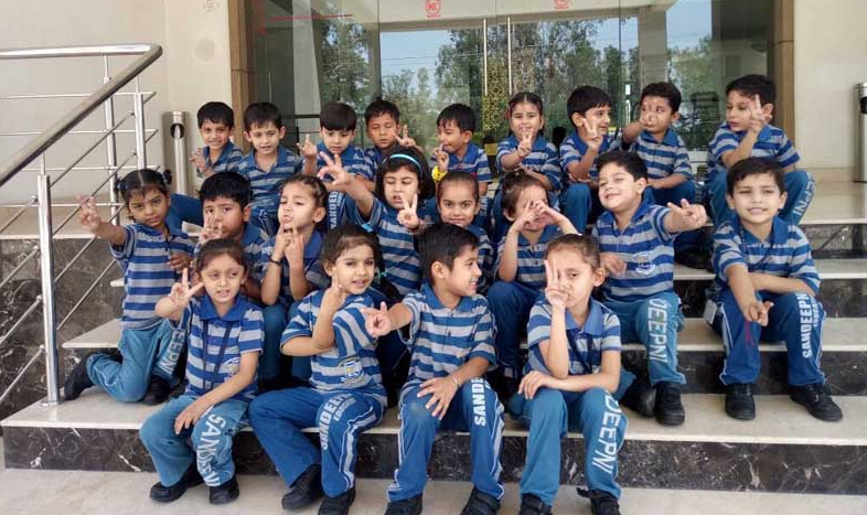 Modern Sandeepni School